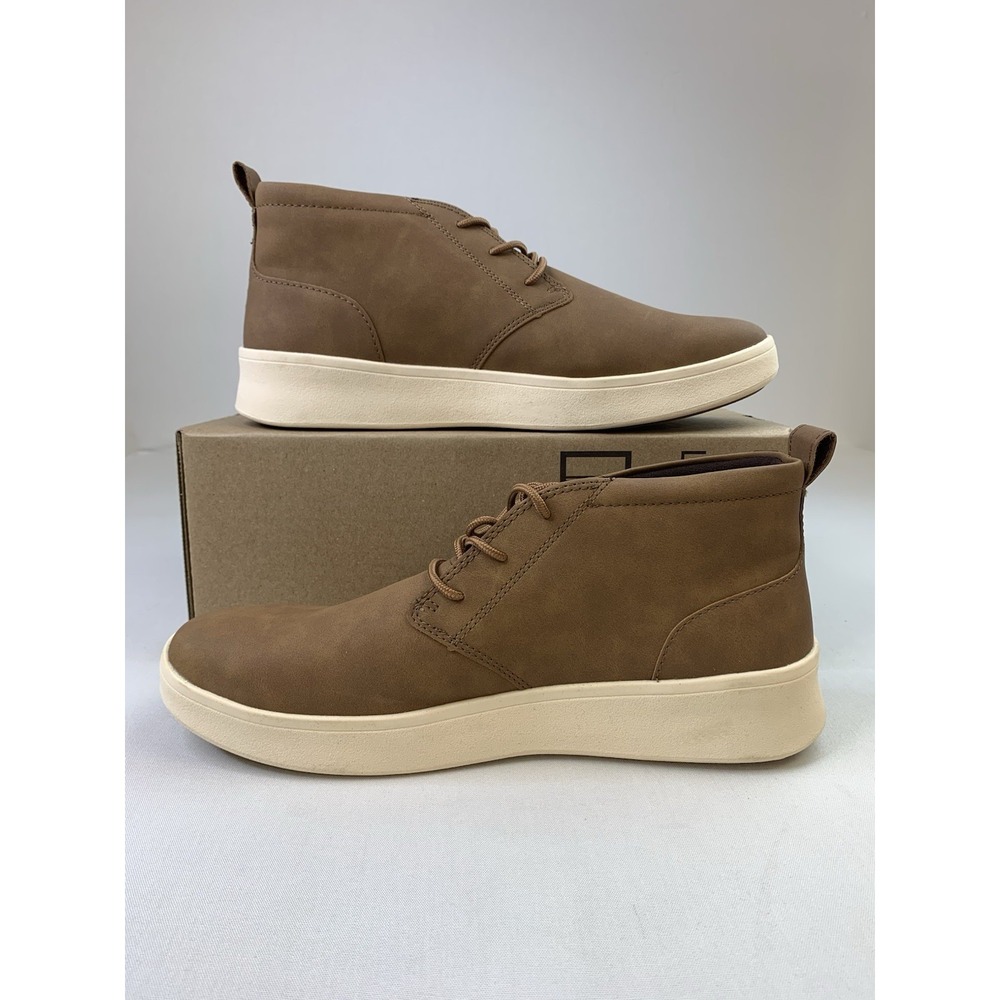 IZOD Palmer Men's Sz 11 Faux Leather Lace-Up Sport Style Chukka Boot Brown
